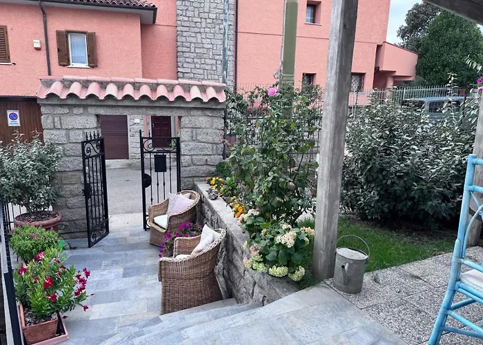 La Via Delle Rose *